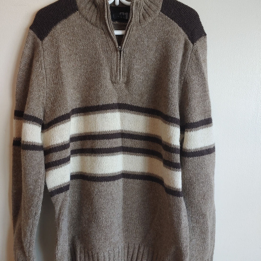 Sweater - Picture 2 of 5